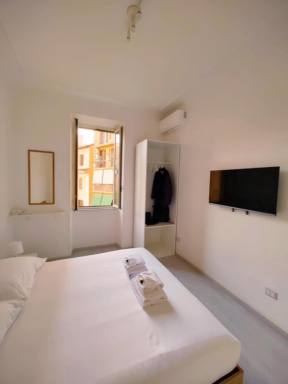 Vivirome - 2 Bedrooms Apartment - San Giovanni Exterior photo