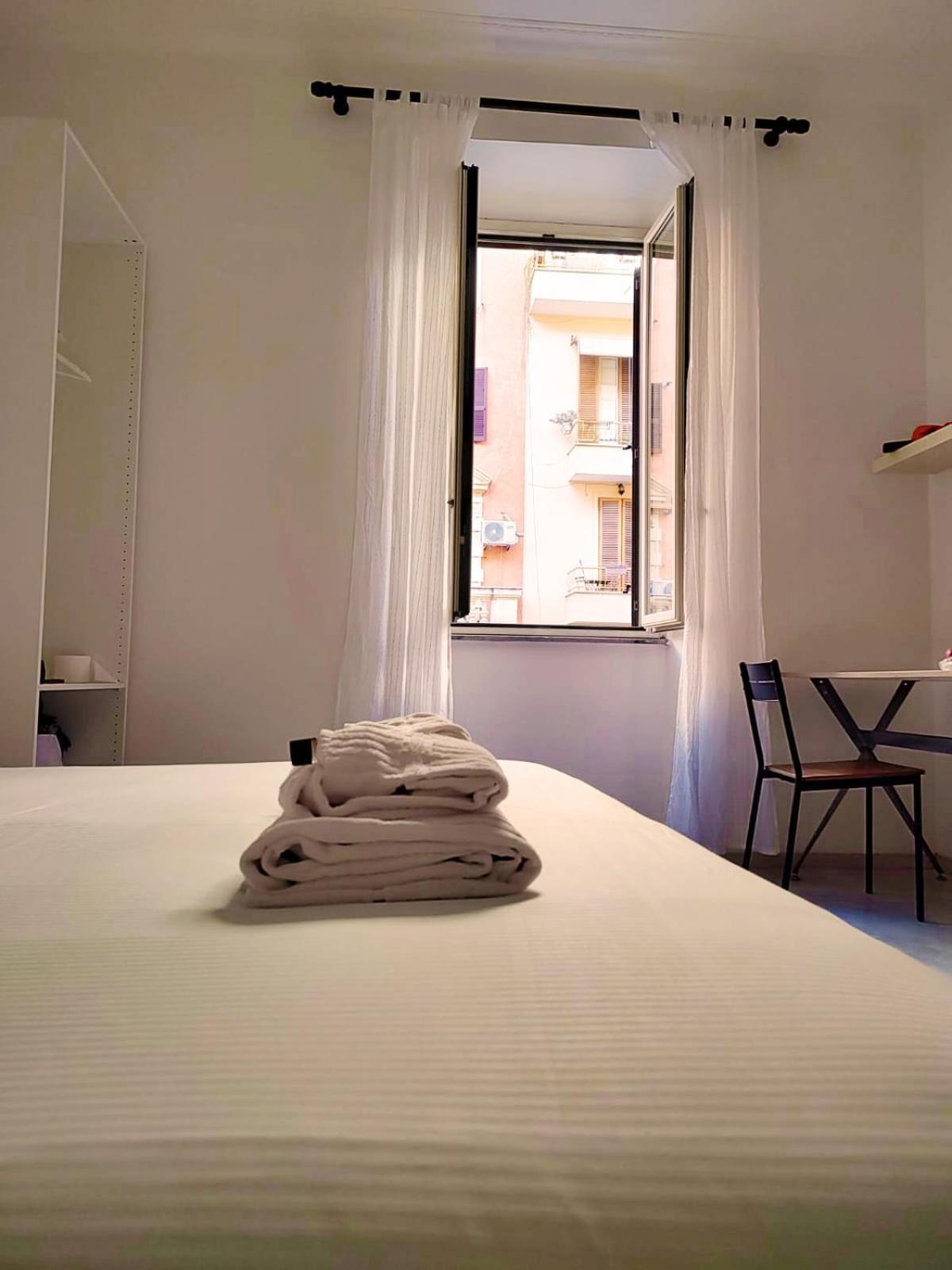 Vivirome - 2 Bedrooms Apartment - San Giovanni Exterior photo
