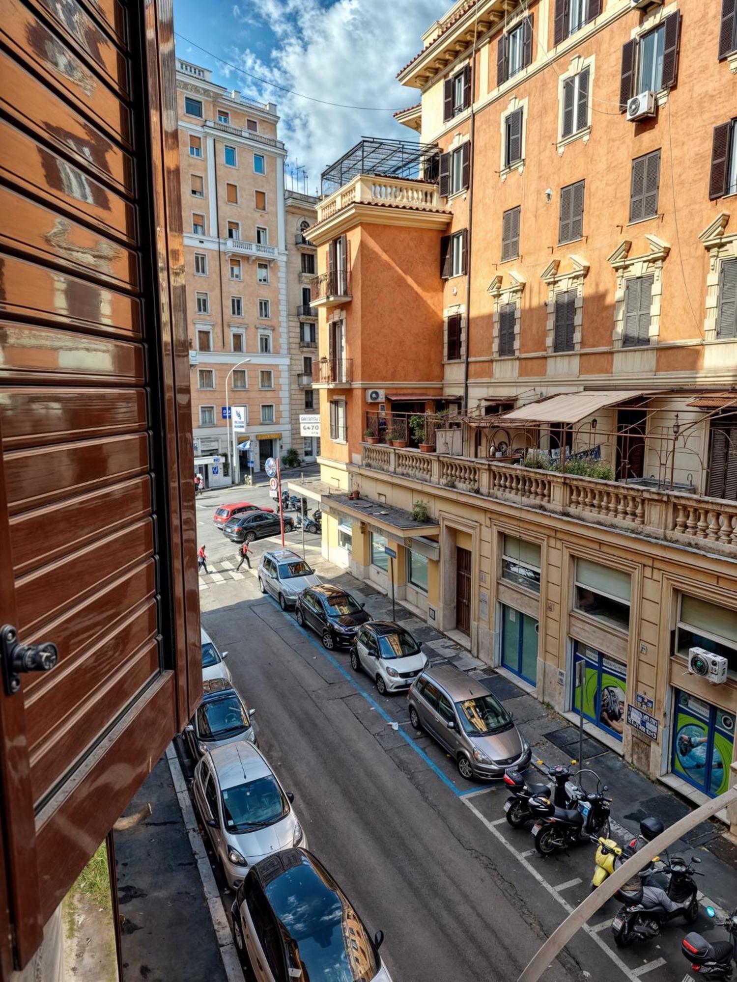 Vivirome - 2 Bedrooms Apartment - San Giovanni Exterior photo